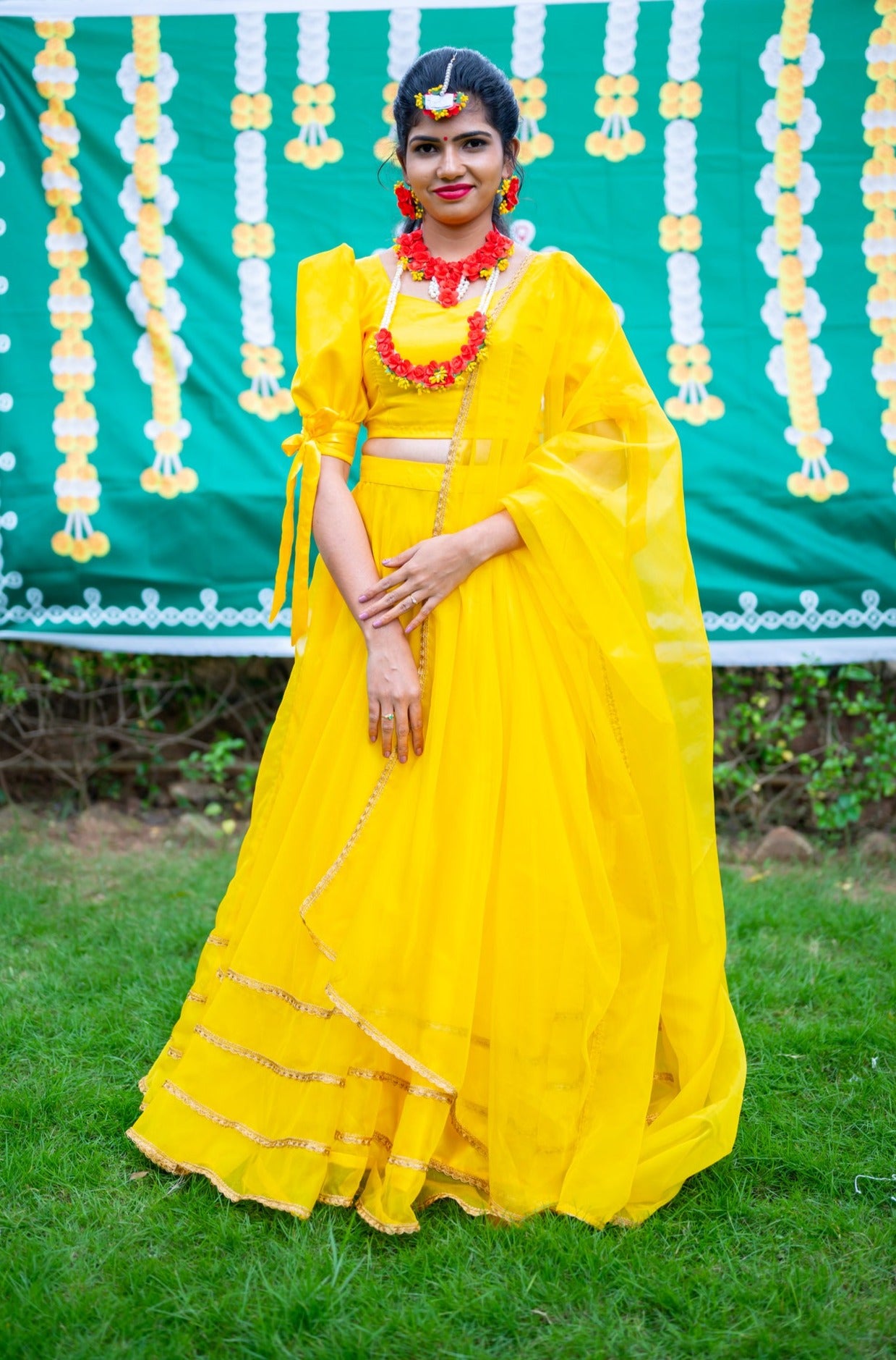 Bollywood Bridal Wedding Dulhan Haldi Mehndi Fashion Western Engagement  Party Wear Sisters Wedding lehenga choli